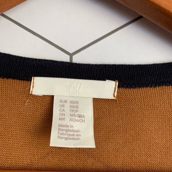 H&M brown & navy oversized draped cardigan - Picture 6 of 7